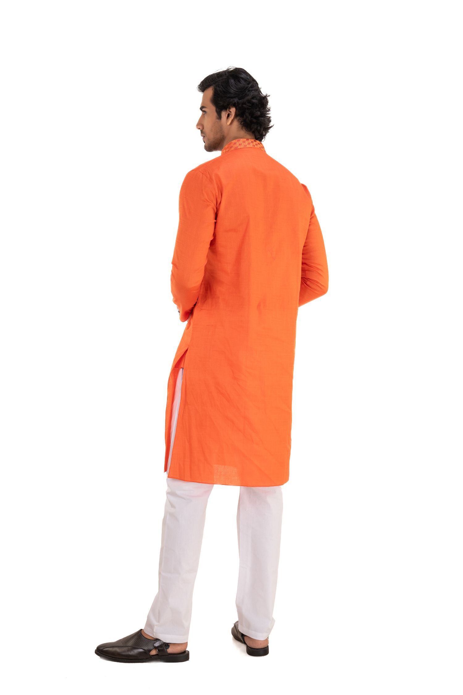 Solid Mandarin Collar Kurta