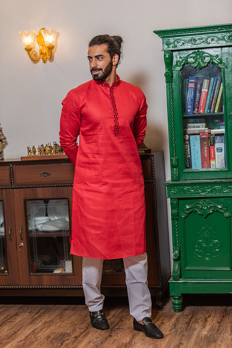 Solid Mandarin Collar Kurta Red
