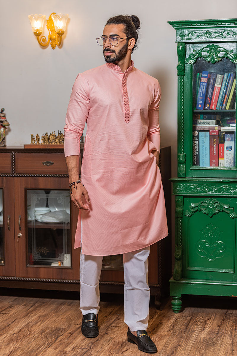 Thread Embroidered Cotton Kurta