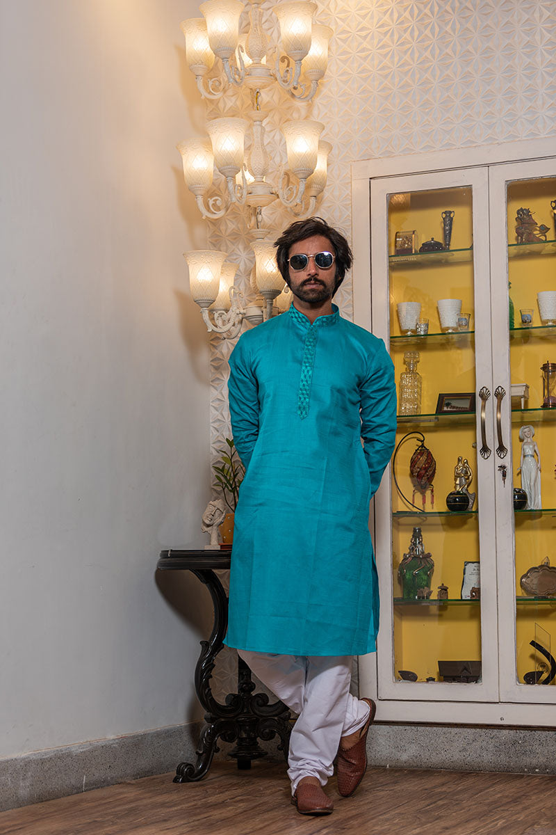 Solid Mandarin Collar Kurta Teal