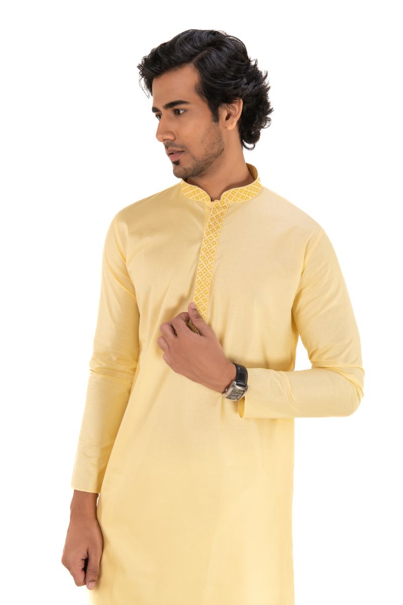 Men's Solid Regular Cotton Kurta