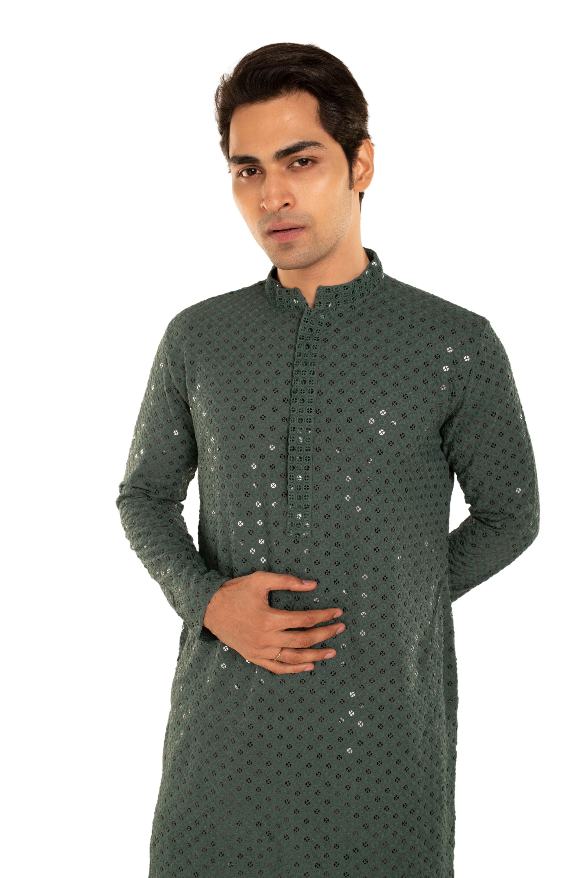 Men Embroidered and Seqence Chikankari Kurta