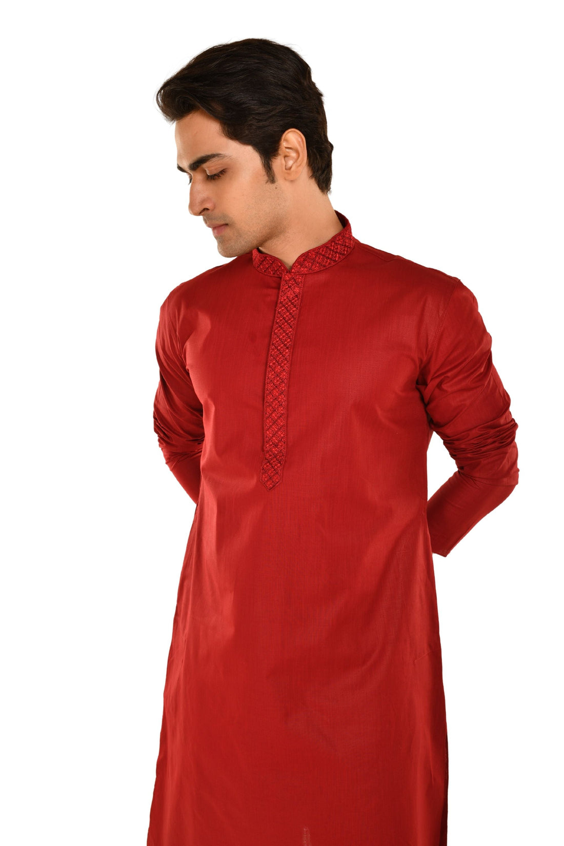 Neck Embroidered Pure Cotton Kurta Maroon